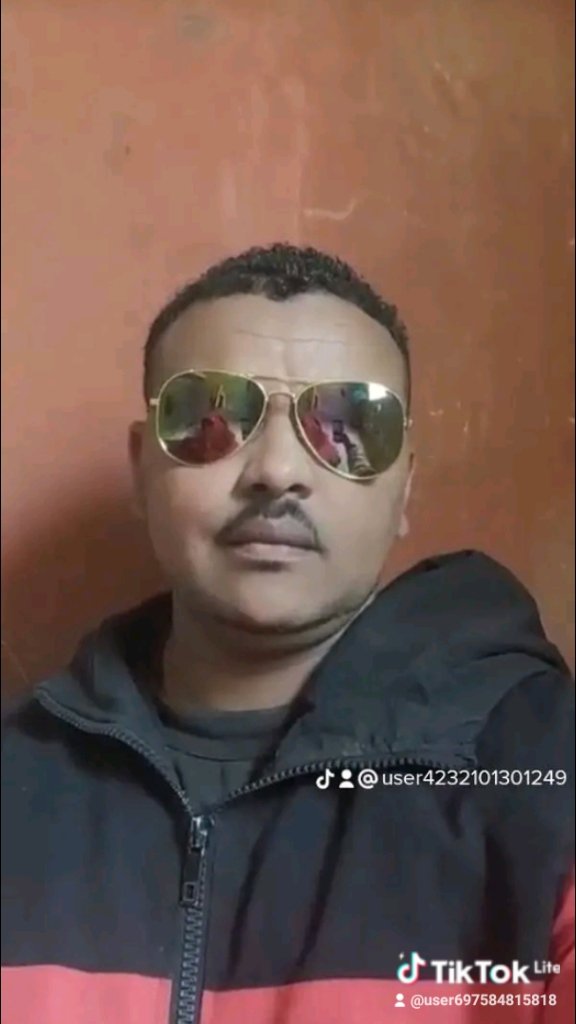 محمد ادريس - ذكر - 32 سنة - السودان