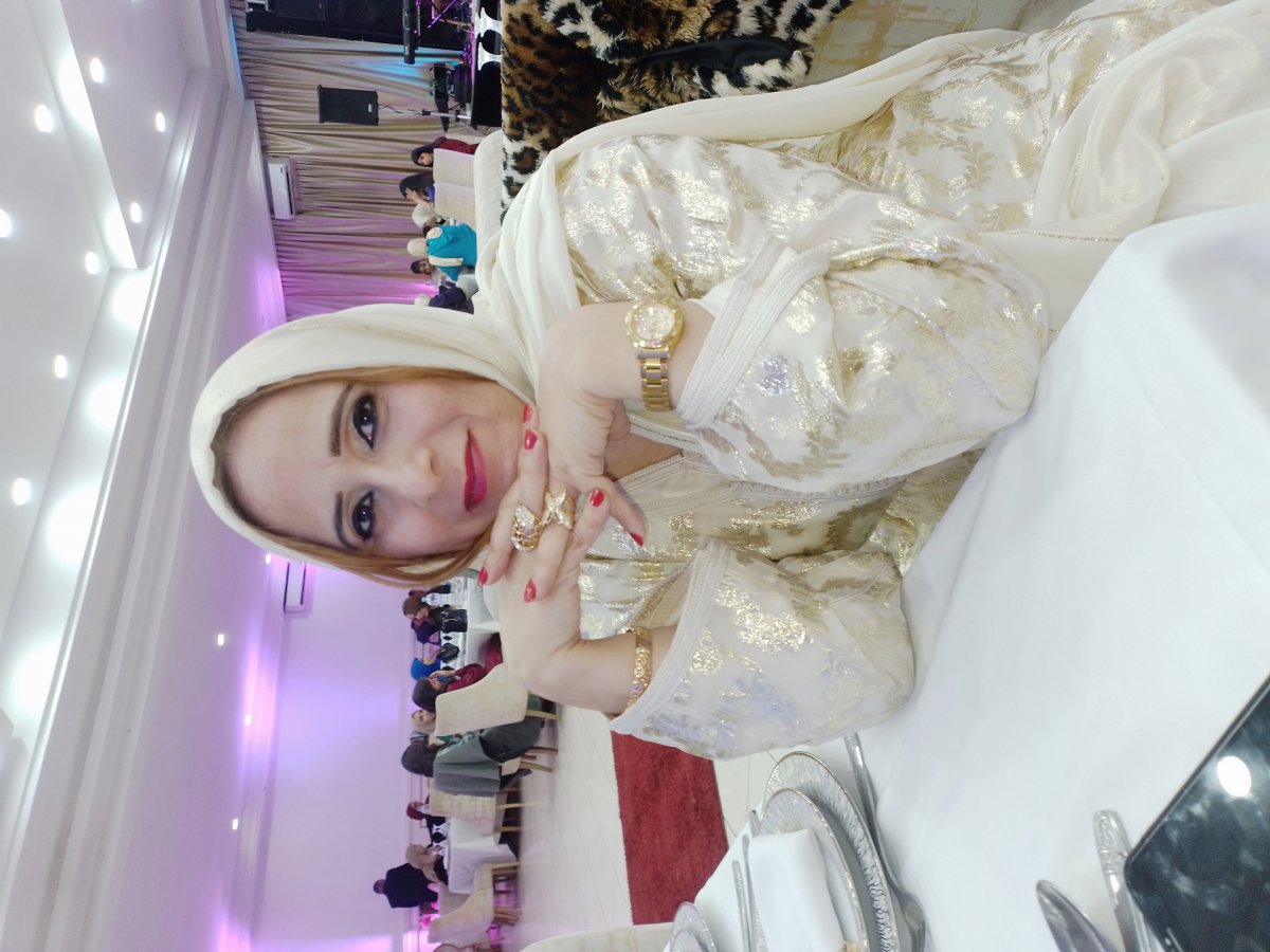 Hassna Drissia - أنثى - 48 سنة - المغرب