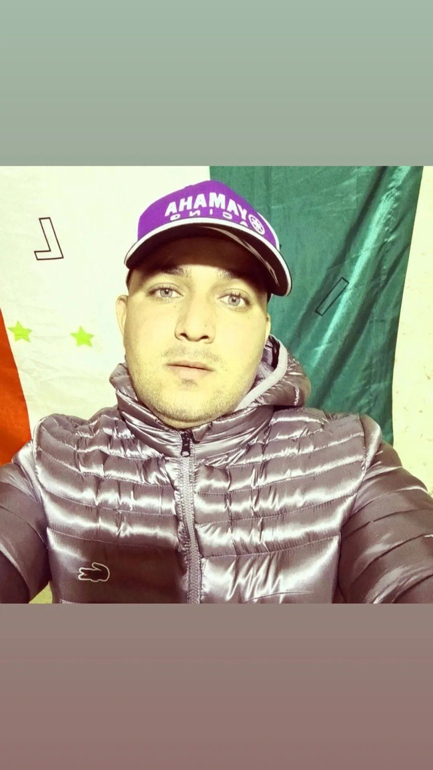 Aymen Boukari - ذكر - 29 سنة - الجزائر