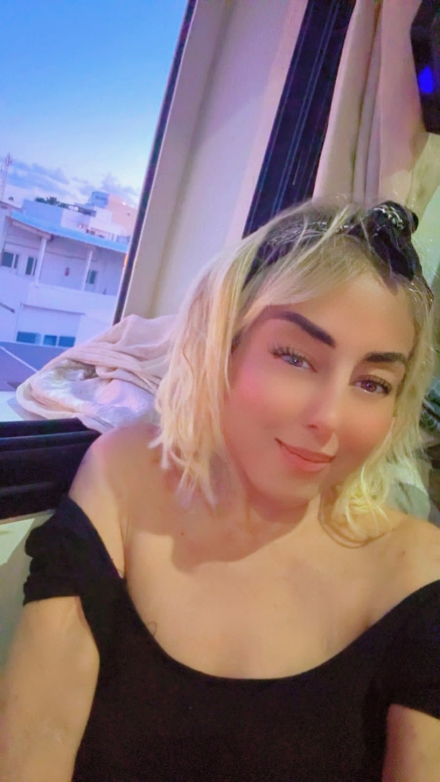 Malouka - أنثى - 30 سنة - تونس