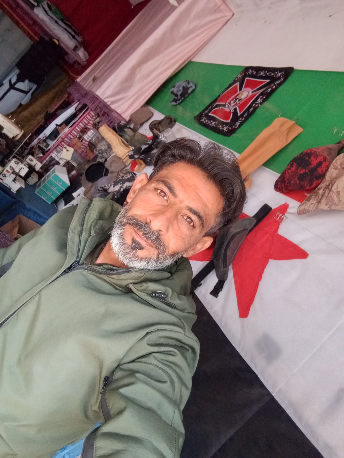 Ahmad Alhassan - ذكر - 35 سنة - سوريا