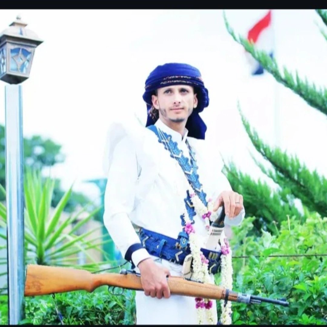 مفيد الكبودي - ذكر - 24 سنة - اليمن